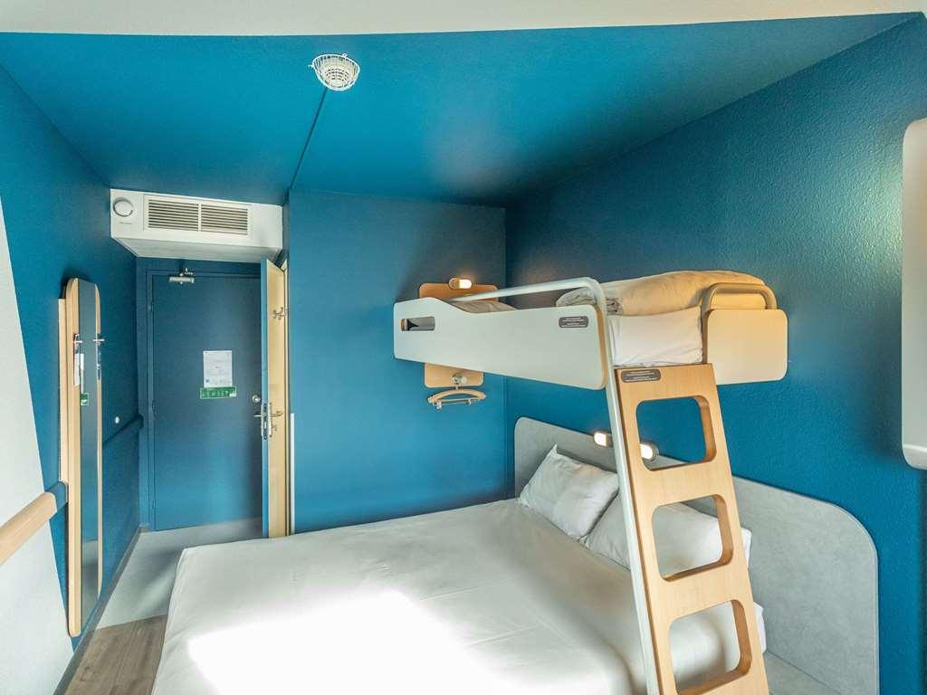 Ibis Budget Bourges Quarto foto