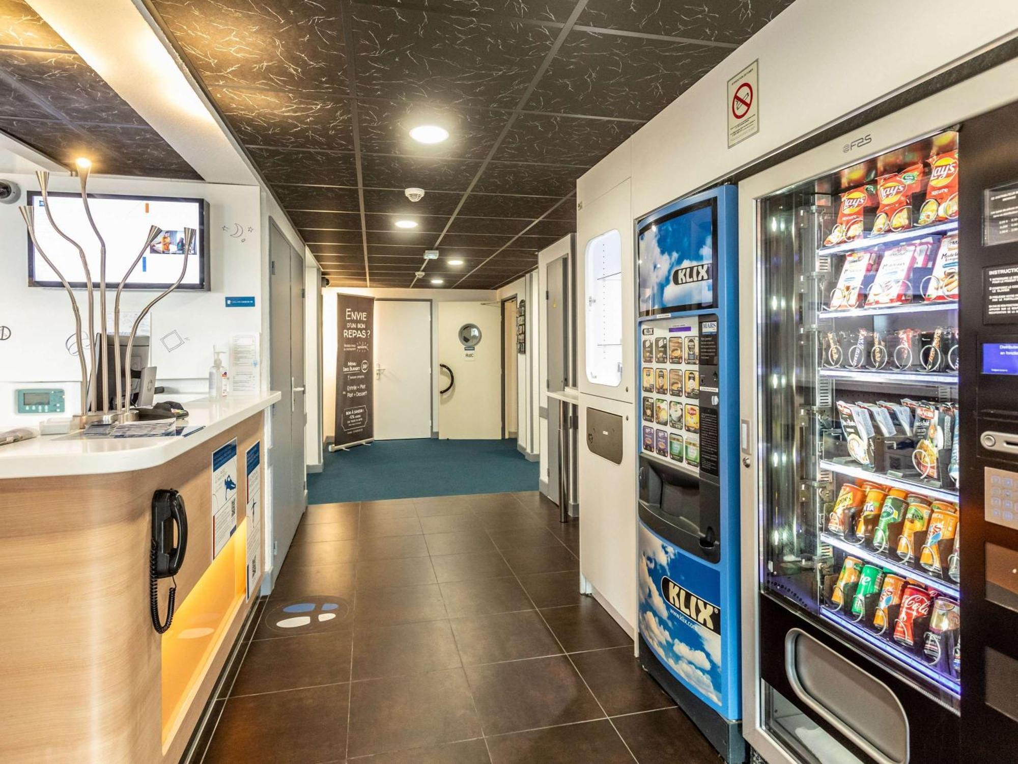 Ibis Budget Bourges Exterior foto